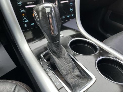 Used 2012 Ford Edge Limited image 24