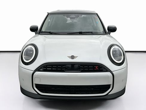 New 2026 MINI Cooper S image 2