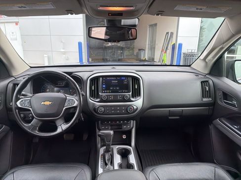 Used 2020 Chevrolet Colorado LT w/ Safety Package image 12