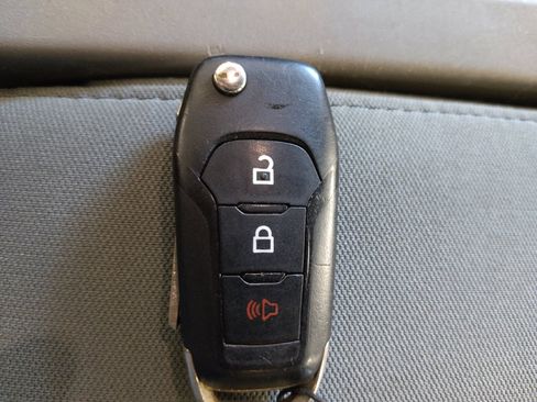 Used 2019 Ford F150 XL w/ Equipment Group 101A Mid RWD image 32