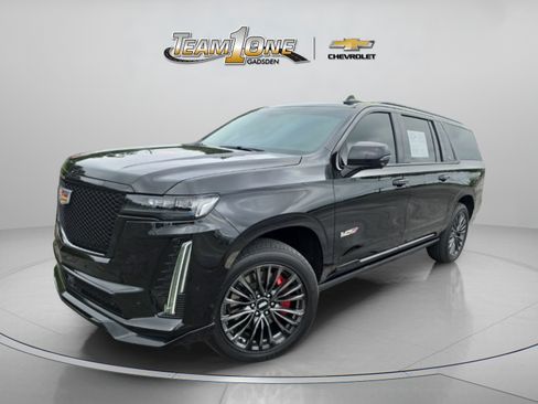Used 2023 Cadillac Escalade ESV V AWD/4WD image 4