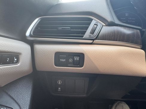 Used 2019 Honda Accord EX-L image 18