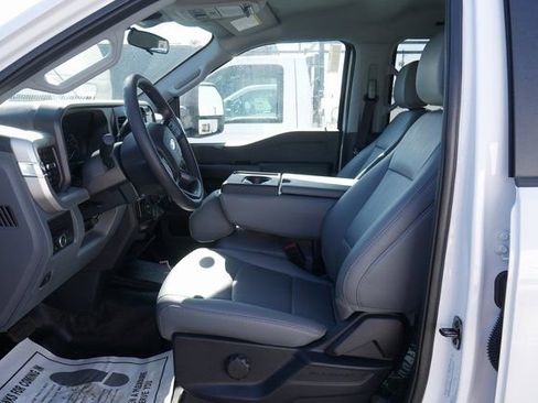 New 2025 Ford F350 XL w/ XL Chrome Package image 7
