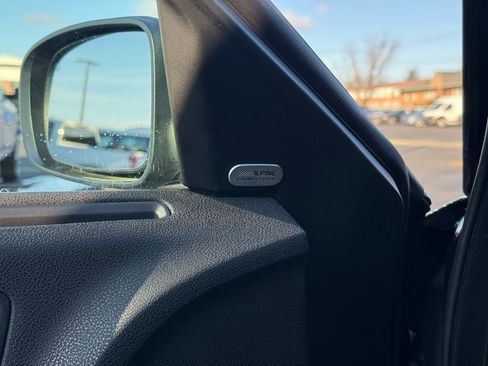 Used 2019 Dodge Charger R/T w/ Blacktop Package image 23