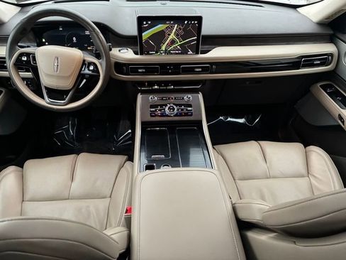Used 2023 Lincoln Aviator Reserve w/ Equipment Group 201A image 23