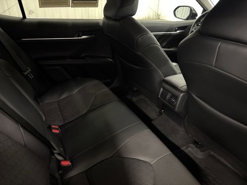 Used 2024 Toyota Camry XSE w/ Navigation Package image 20