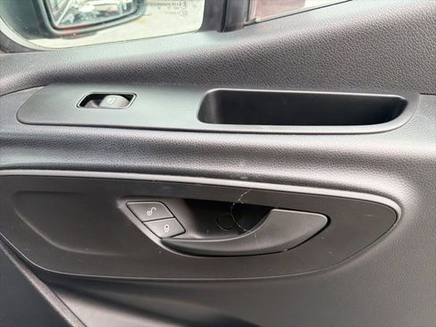 Used 2020 Mercedes-Benz Sprinter 3500 image 18