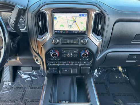 Used 2021 Chevrolet Silverado 1500 High Country w/ Technology Package AWD/4WD image 27