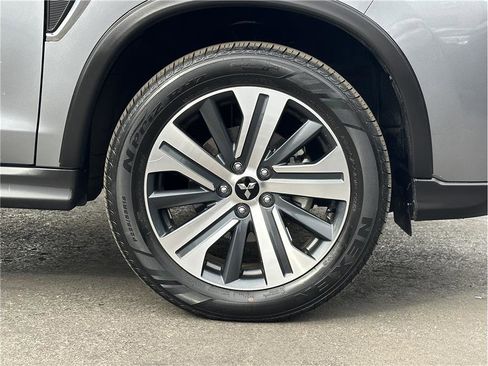 Used 2024 Mitsubishi Outlander Sport AWD image 29