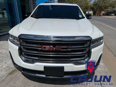 Used 2023 GMC Acadia AT4 w/ Preferred Package AWD/4WD image 6