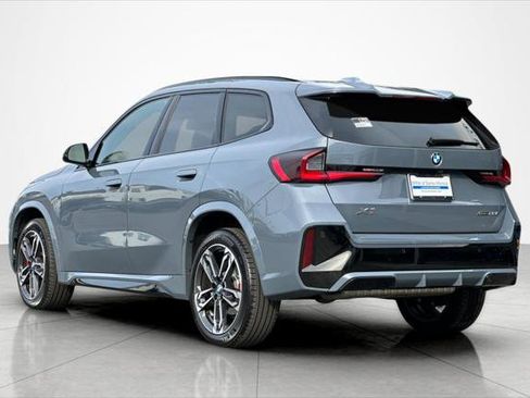 Used 2025 BMW X1 xDrive28i w/ Technology Package image 3