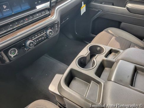 Certified 2024 Chevrolet Silverado 1500 LT AWD/4WD image 19