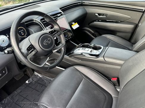 Used 2023 Hyundai Tucson Limited image 11