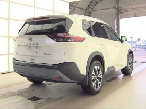 Used 2023 Nissan Rogue SV w/ SV Premium B Package AWD/4WD image 4