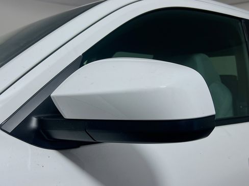 New 2025 Toyota Tacoma SR5 image 12