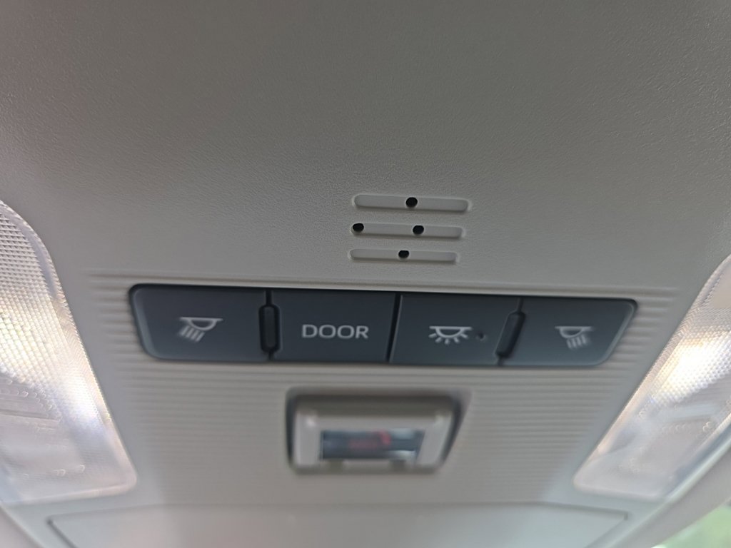 Certified 2024 Toyota RAV4 LE AWD/4WD image 23