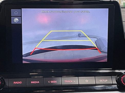 Used 2023 Kia Forte LXS image 4