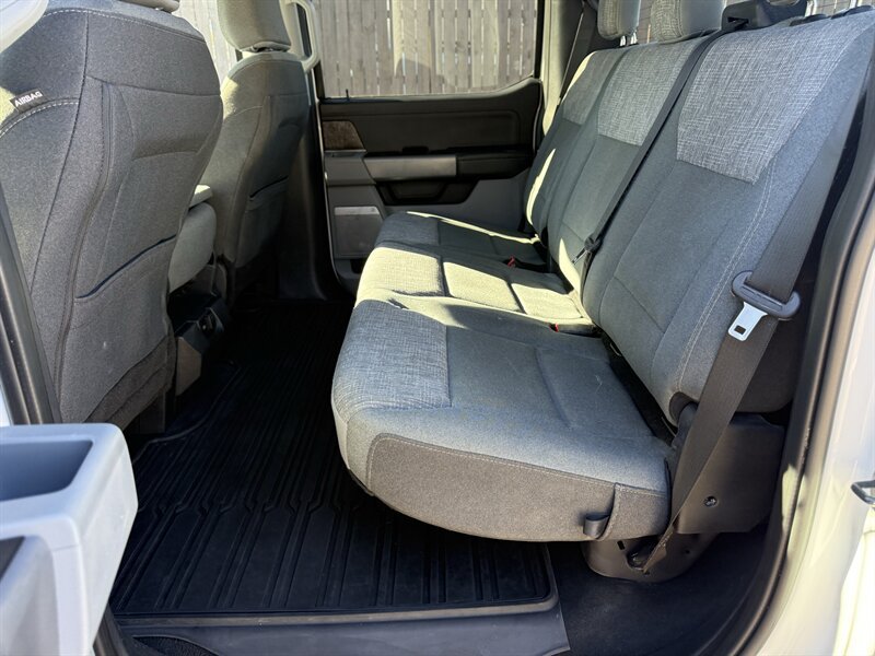 Used 2024 Ford F250 XLT w/ Black Appearance Package AWD/4WD image 13