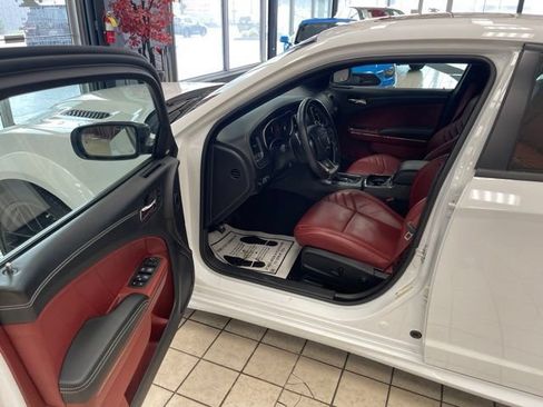 Used 2023 Dodge Charger SRT Hellcat w/ Harman/Kardon Audio Group RWD image 9