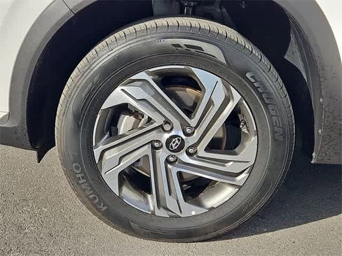 Certified 2023 Hyundai Santa Fe SEL image 13