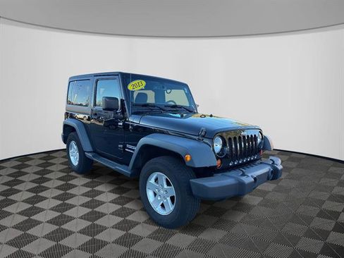 Used 2013 Jeep Wrangler Freedom Edition image 3