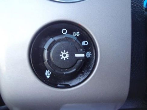 Used 2017 Ford Expedition EL XLT image 31