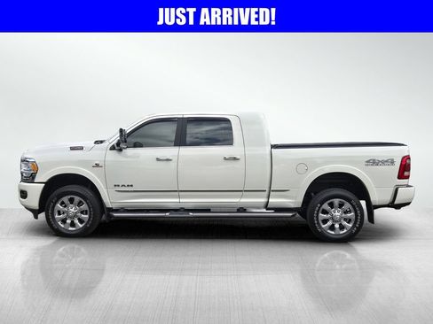 Used 2022 RAM 2500 Limited AWD/4WD image 7