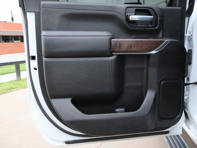 Used 2022 GMC Sierra 3500 Denali AWD/4WD image 26
