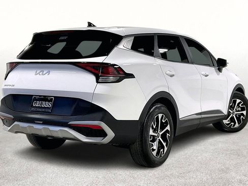 Used 2023 Kia Sportage EX image 2