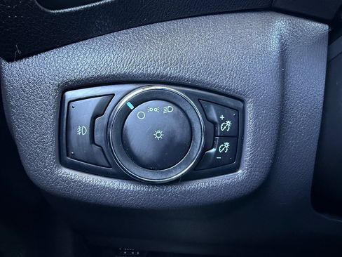 Used 2017 Ford Transit Connect XLT image 14