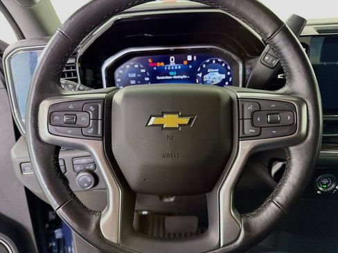 Used 2022 Chevrolet Silverado 1500 LT AWD/4WD image 14