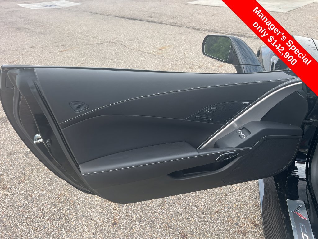 Used 2019 Chevrolet Corvette ZR1 RWD image 11