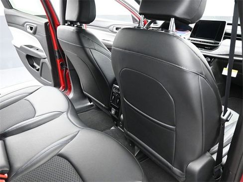 New 2026 Jeep Compass Latitude image 21