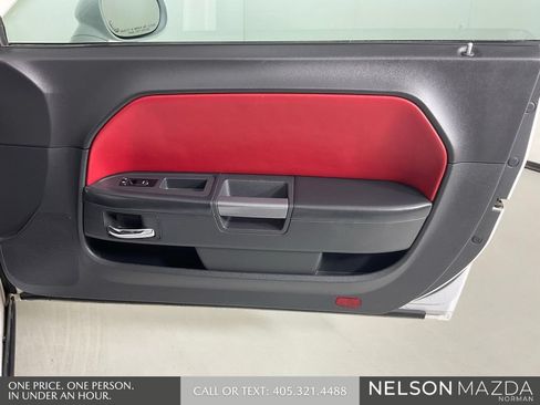 Used 2014 Dodge Challenger R/T Plus RWD image 17