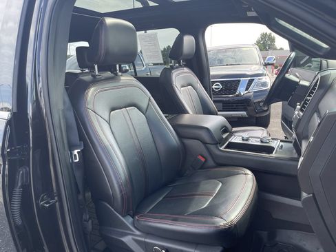 Used 2021 Ford Expedition Limited AWD/4WD image 29