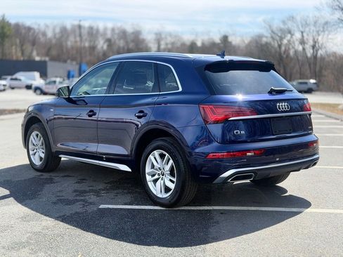 Used 2023 Audi Q5 2.0T Premium w/ Convenience Package AWD/4WD image 4