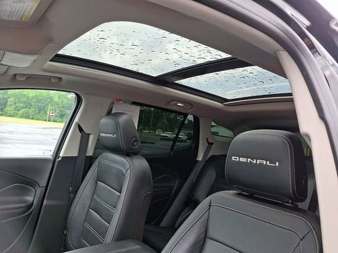Certified 2023 GMC Terrain Denali w/ Denali Premium Package AWD/4WD image 14