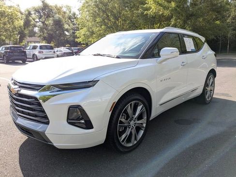 Used 2020 Chevrolet Blazer Premier w/ Driver Confidence II Package FWD image 6