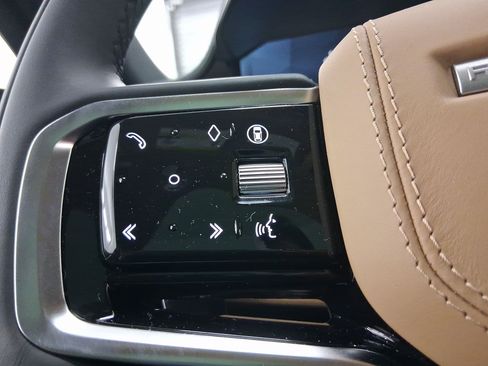 New 2026 Land Rover Range Rover Sport SE image 15