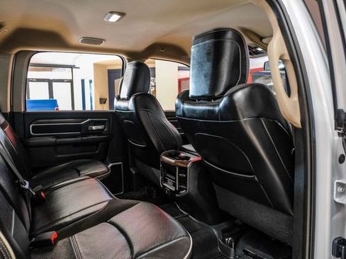 Used 2022 RAM 3500 Laramie image 34