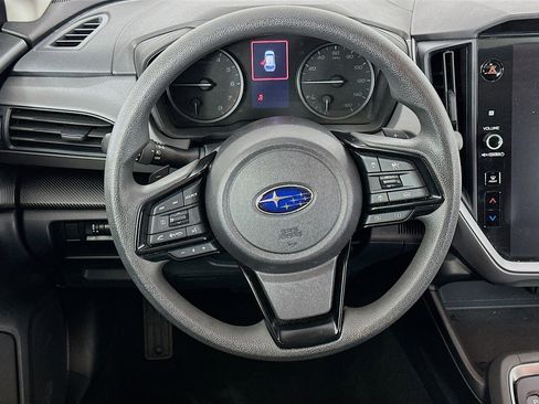 Used 2024 Subaru Crosstrek 2.0i Premium image 18