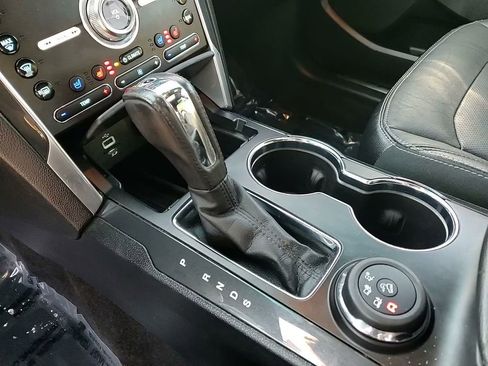 Used 2016 Ford Explorer Limited w/ Equipment Group 301A image 19