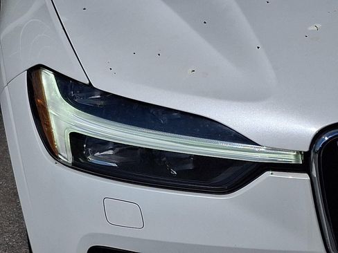 Certified 2023 Volvo XC60 T8 Ultimate w/ Climate Package AWD/4WD image 9