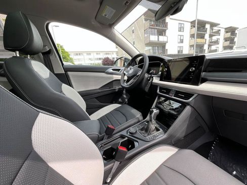 New 2026 Volkswagen Taos SEL AWD/4WD image 19