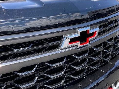 Used 2025 Chevrolet Silverado 1500 ZR2 AWD/4WD image 31