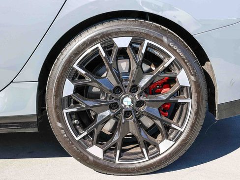 Used 2025 BMW M235i xDrive w/ Premium Package image 8