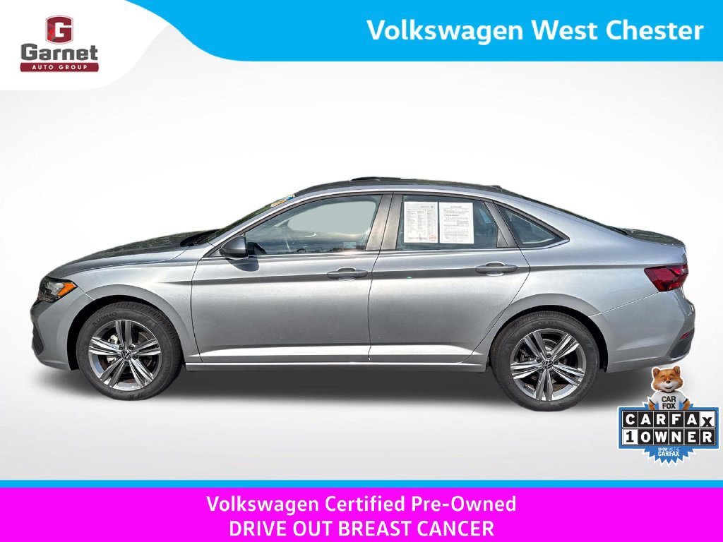 Certified 2023 Volkswagen Jetta SE FWD image 2