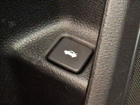 Used 2018 Honda Civic LX image 24