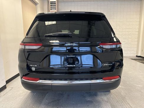 Used 2023 Jeep Grand Cherokee Limited w/ Trailer Tow Prep Group (B) image 43