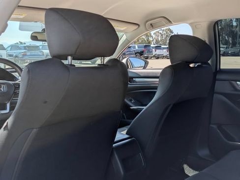 Used 2018 Honda Accord LX image 12
